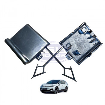 Заглушка буксирувальлного крюка переднього бампера ID4 X 11D 807 241 041